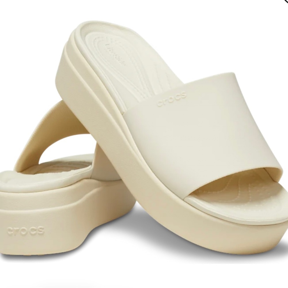 Crocs size 9 NWT